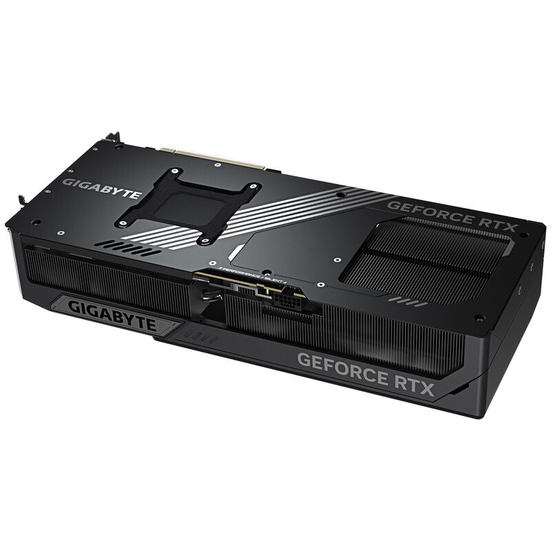 Gigabyte GeForce RTX 5090 Windforce OC montert i PC