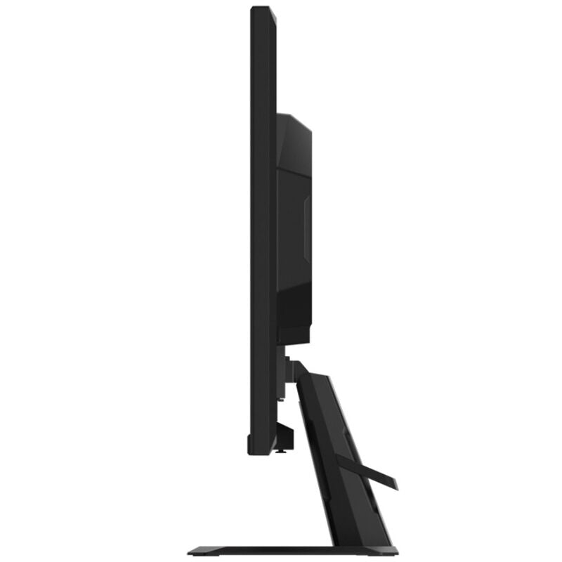 Gigabyte GS27QA gamingskjerm montert på skrivebord