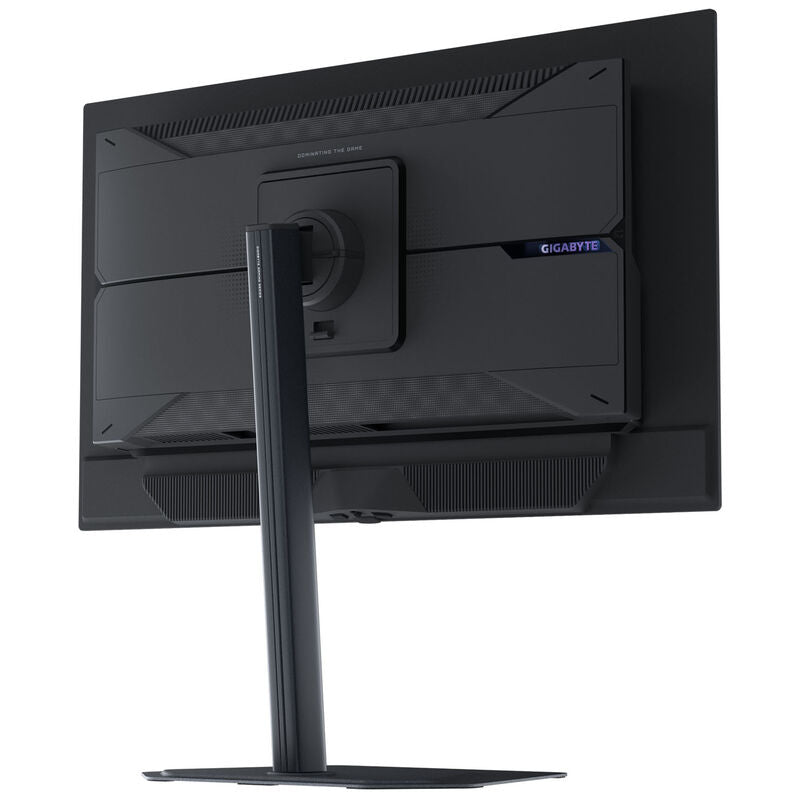 Gigabyte MO27U2 gamingskjerm 27" 4K 240 Hz QD-OLED montert på skrivebord