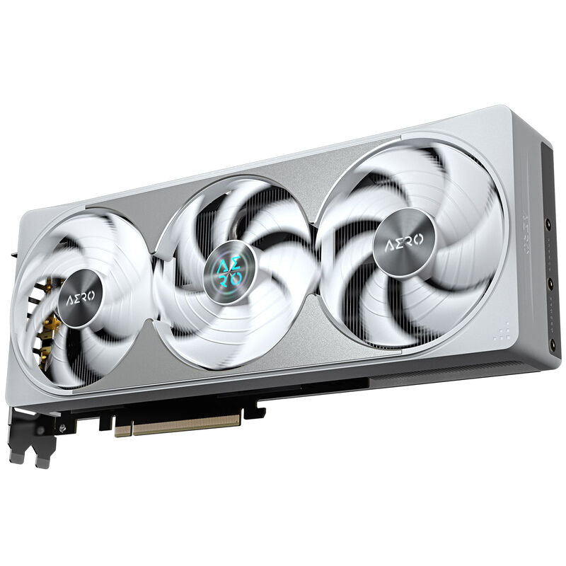 Gigabyte RTX 5080 Aero OC SFF grafikkort emballasje hvit