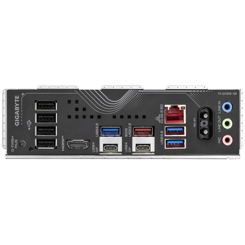 Gigabyte X870 Eagle WiFi7 hovedkort montert i PC