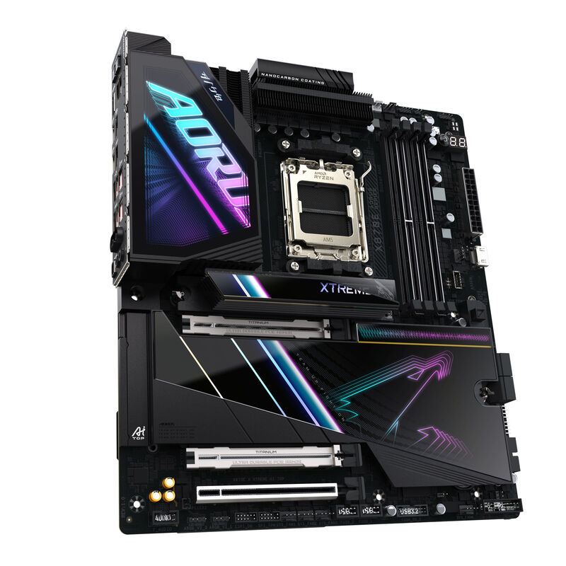 Detalj av Gigabyte X870E Aorus Xtreme AI Top hovedkort