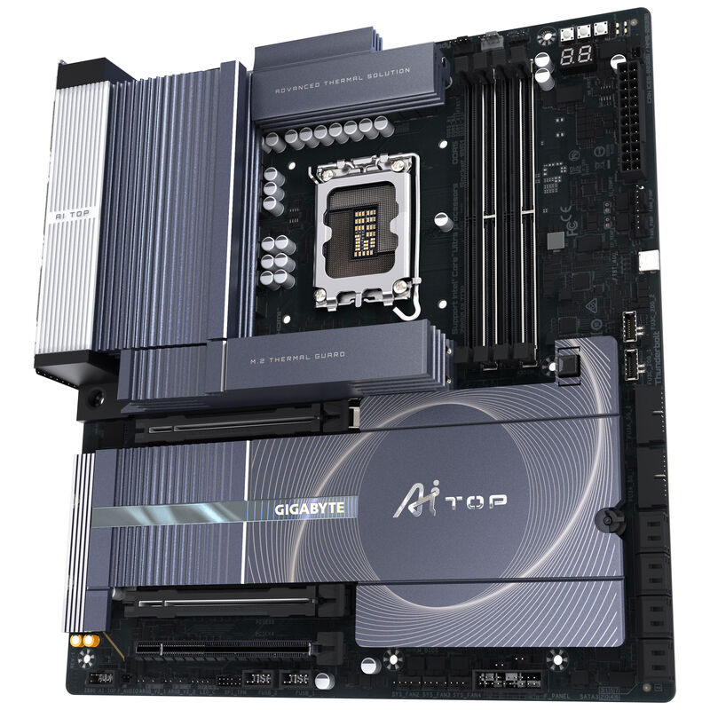 Gigabyte Z890 AI Top hovedkort montert i PC-kabinett
