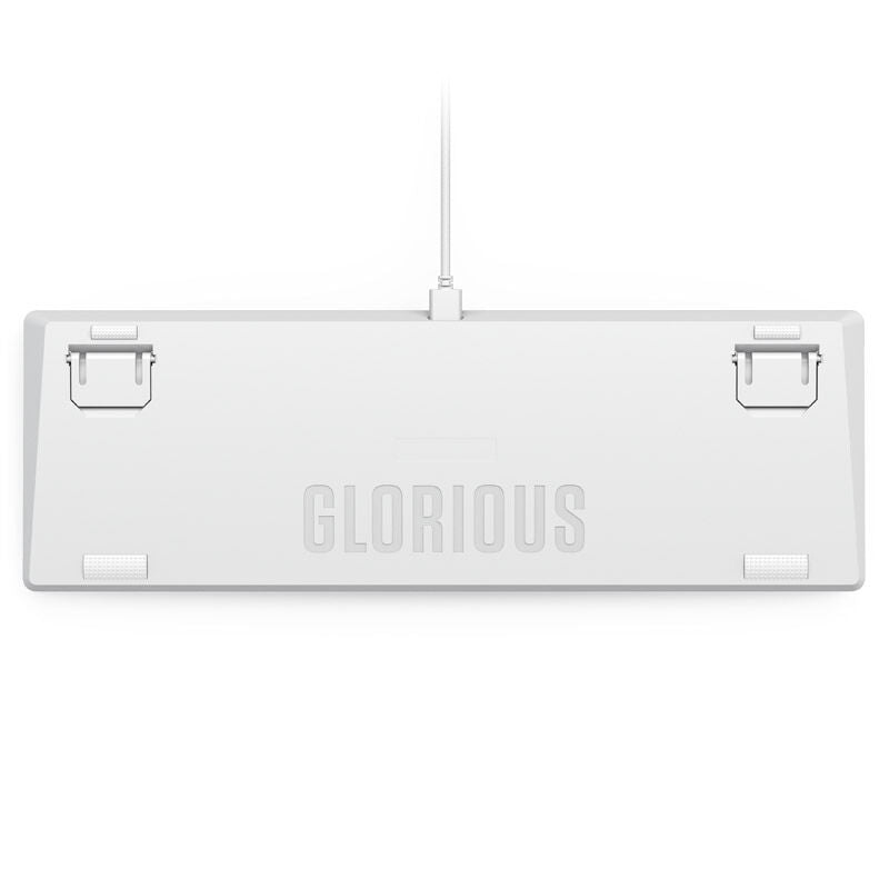 Montert Glorious GMMK 2 Full-Size gamingtastatur Fox Switches US hvit i spilloppsett