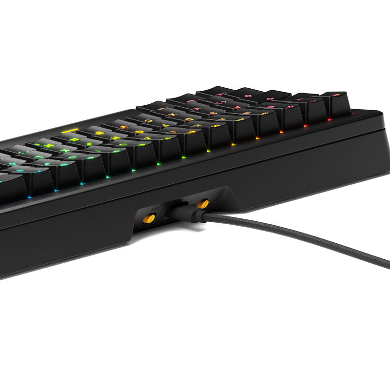 Glorious GMMK 3 65% gamingtastatur Fox Switches ANSI svart montert på skrivebord