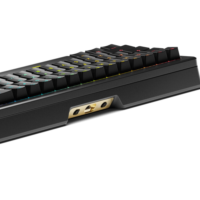 Montert Glorious GMMK 3 Pro HE 65 % trådløs gamingtastatur svart i bruk