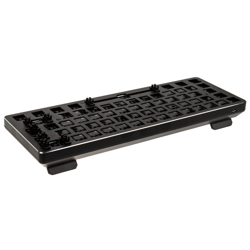 Nærbilde av Glorious GMMK Compact tastatur taster