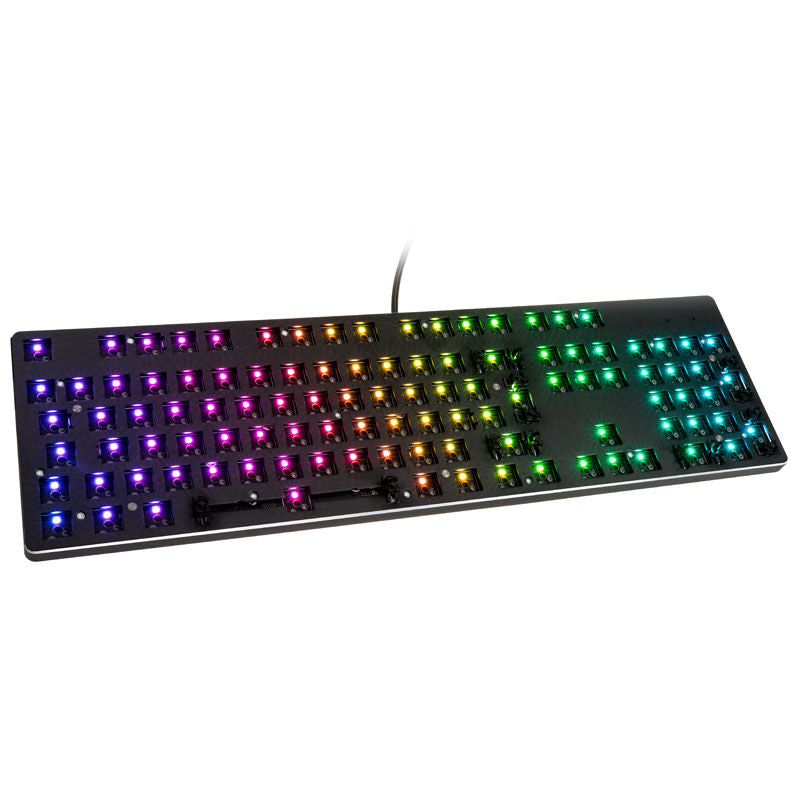 Glorious GMMK tastatur bakside med kabel