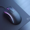 Glorious Model D gamingmus kablet 12000 DPI 69 g svart forfra