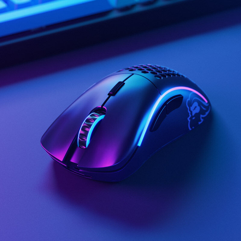 Oversikt av Glorious Model D Wireless trådløs gamingmus i bruk