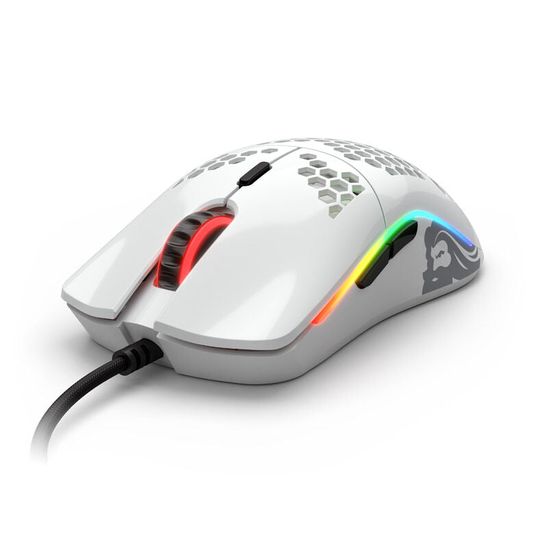 Glorious Model O gamingmus 12K DPI hvit glossy med bungee montert på skrivebord