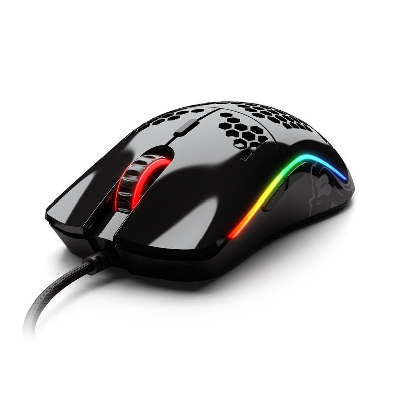 Nærbilde av knapper på Glorious Model O gamingmus svart glossy