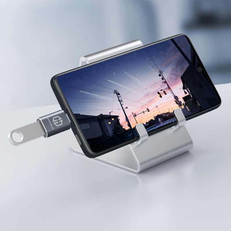 Nærbilde av Graugear USB-C til USB-A adapter USB 3.1 Gen.2 10 Gbps grå