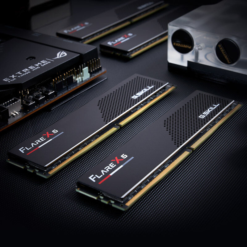G.Skill Flare X5 DDR5-5600 CL30 RAM 32 GB EXPO svart sideprofil