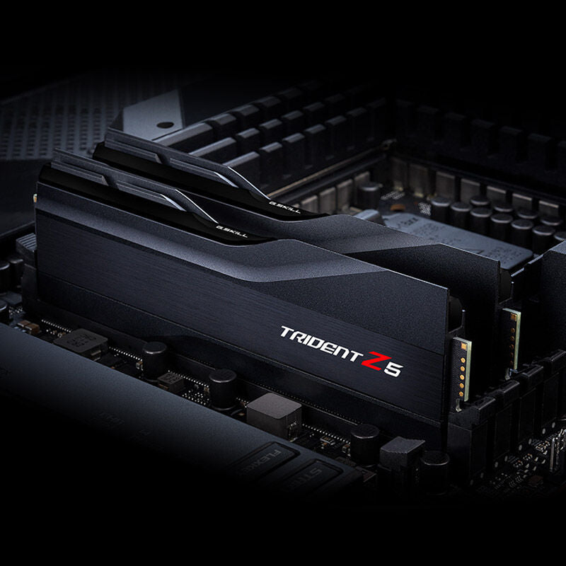 Nærbilde av G.Skill Trident Z5 DDR5-6000 CL30 RAM 64 GB XMP svart