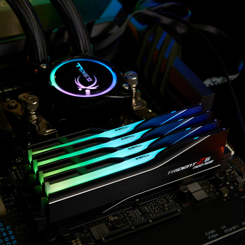 RGB-effekt på G.Skill Trident Z5 Neo RGB DDR5-5600 CL30 RAM 32 GB EXPO svart