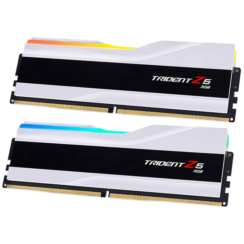 Detalj av RGB-belysning på G.Skill Trident Z5 RGB DDR5-6400 CL32 RAM 96 GB Dual-Kit hvit