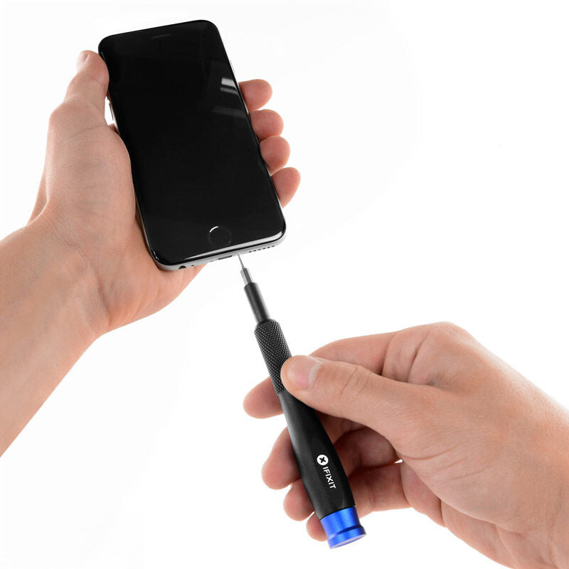 iFixit Mako 64 Bit Driver Kit detalj av magnetisk skrutrekker
