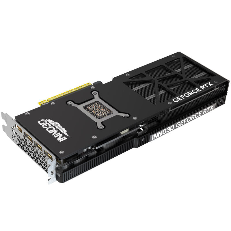 INNO3D RTX 5080 X3 grafikkort montert i PC