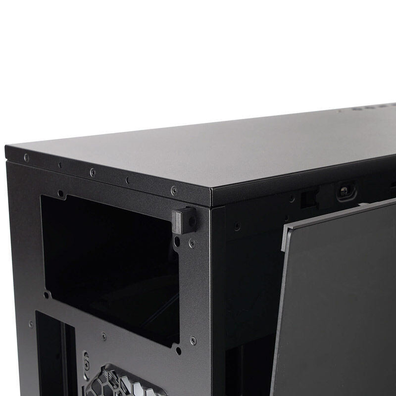 InWin N127 kabinett midtårn herdet glass svart vannkjøling radiatorplass