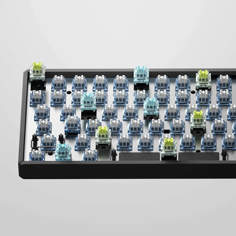 Sideprofil av IQUNIX F97 Dark Side trådløs mekanisk gamingtastatur