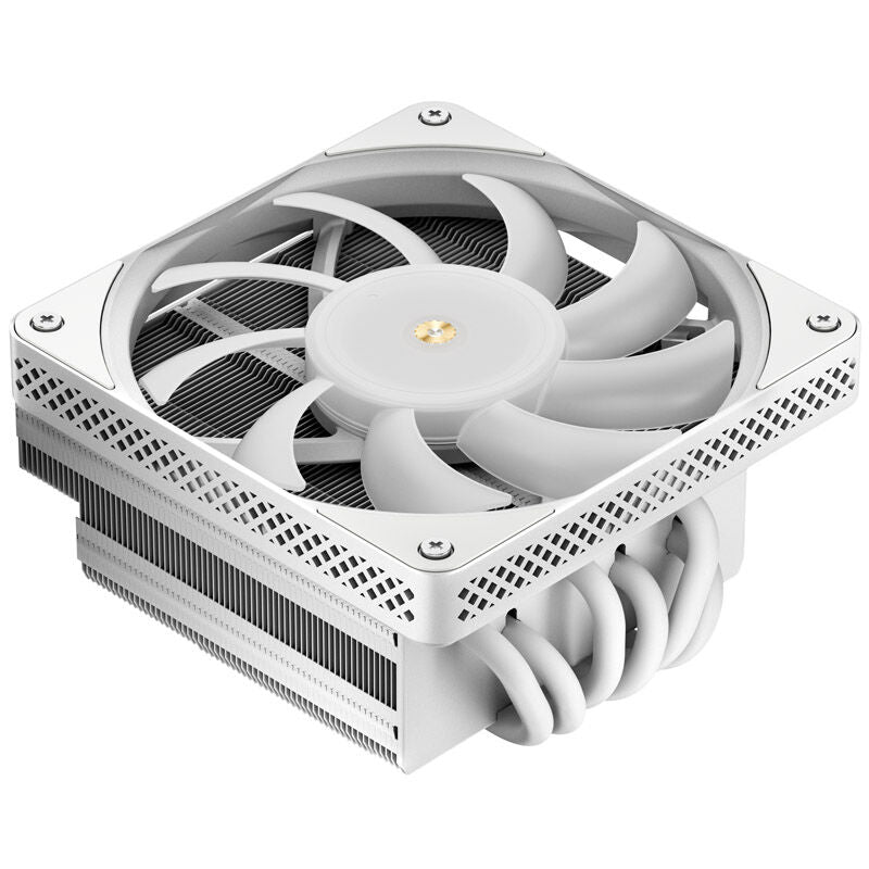Detaljbilde av seks kobber-heatpipes på Jonsbo HX6200D
