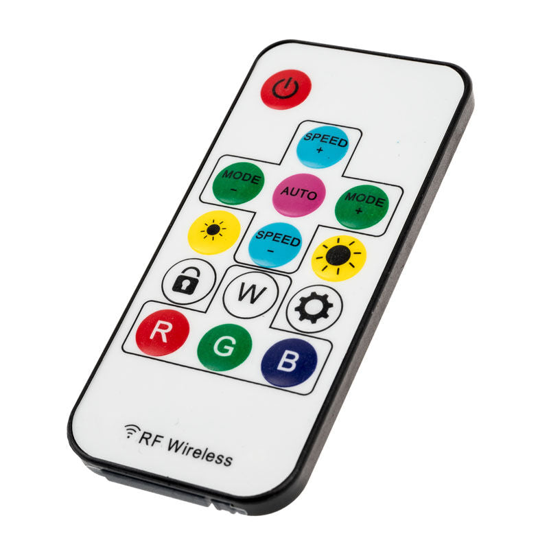 Lamptron CFP30 vifte- og RGB-kontroller detalj av kontakter