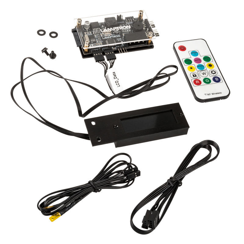 Nærbilde av Lamptron TC20 PCI RGB vifte- og LED-kontroller svart display