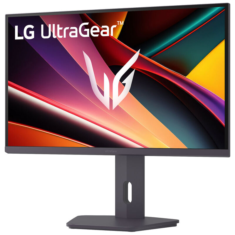 LG UltraGear G 27G610A-B montert på skrivebord