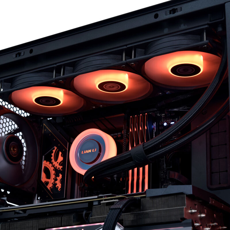 Montert Lian Li GA II Lite RGB AIO vannkjøling 360 mm svart i PC-kabinett