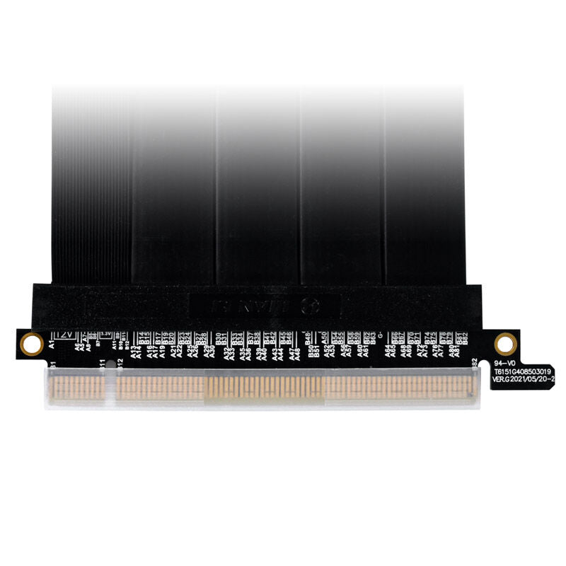 Lian Li PW-PCIV-4-90X PCIe 4.0 riserkabel nærbilde av kontakt