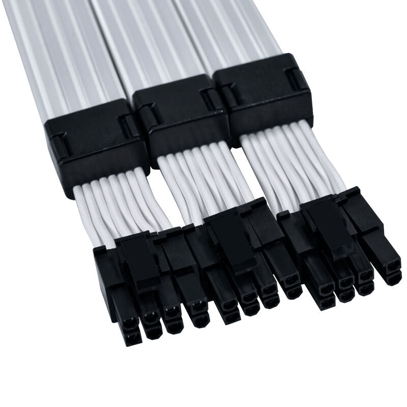 Kabelklips på Lian Li Strimer Wireless 3x 8-Pin GPU-kabel RGB