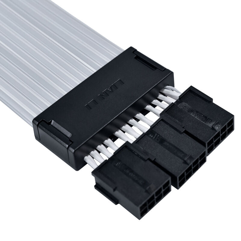 Nærbilde av LED-lys på Lian Li Strimer Wireless 3x 8-Pin GPU-kabel RGB