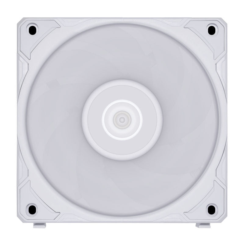 Lian Li UNI FAN P28 120 mm vifte PWM 2600 RPM hvit montert i PC