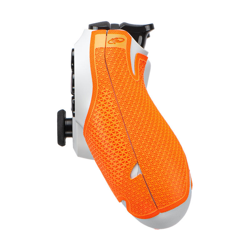 Montert Lizard Skins PlayStation 4 kontroller-grip Tangerine på kontroller