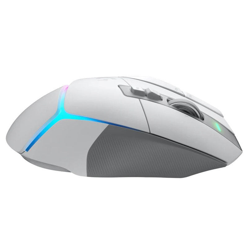 Logitech G502 X PLUS trådløs gamingmus 25K DPI RGB hvit montert på musematte