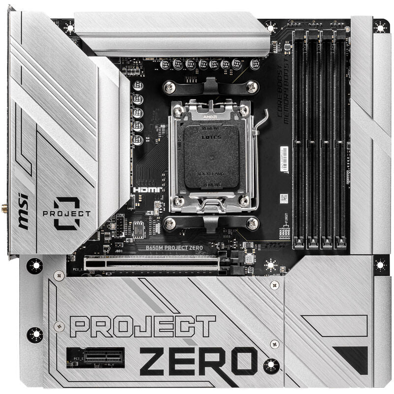 Detalj av MSI B650M Project Zero hovedkort PCIe slot