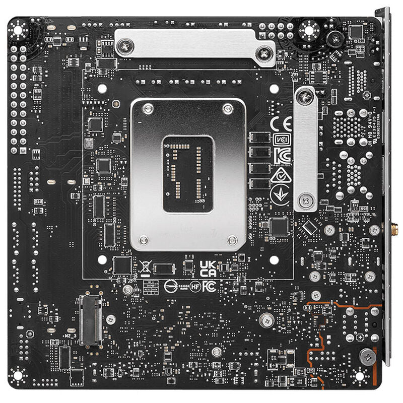 MSI B760I Edge WiFi hovedkort med synlige M.2-porter