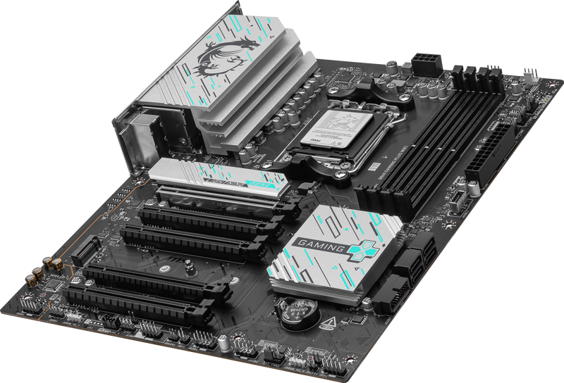 Detalj av PCIe-slots på MSI B840 Gaming Plus WiFi