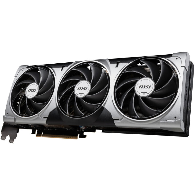 MSI GeForce RTX 5080 Ventus 3X OC grafikkort med vifter i drift
