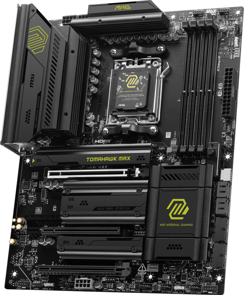 Montert MSI MAG B850 Tomahawk Max WiFi i PC-kabinett