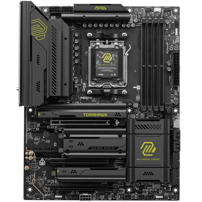 Detalj av MSI MAG X870E Tomahawk WiFi hovedkort komponenter