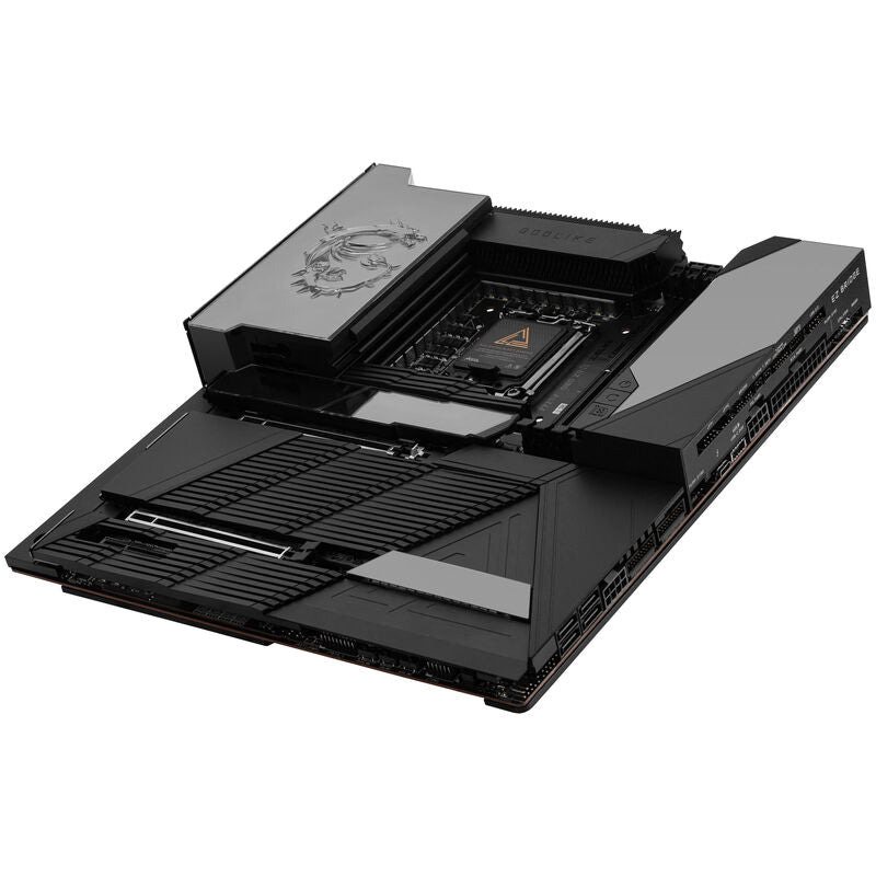 Nærbilde av M.2-porter på MSI MEG Z890 Godlike