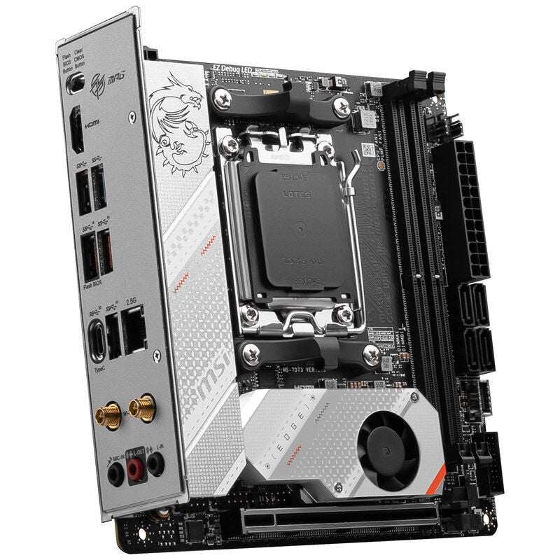 Bakside av MSI MPG B650I Edge WiFi hovedkort