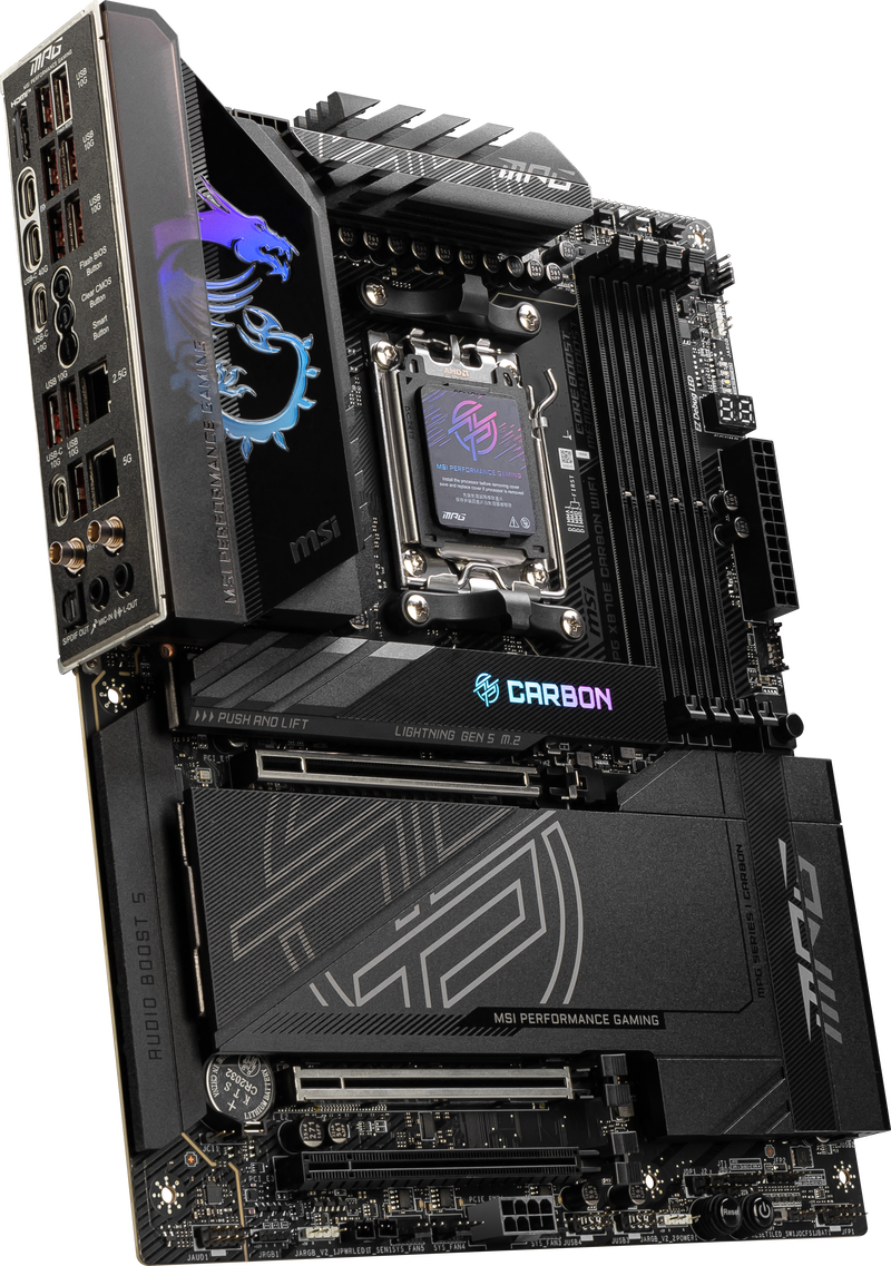 Montert MSI MPG X870E Carbon WiFi hovedkort i PC-kabinett