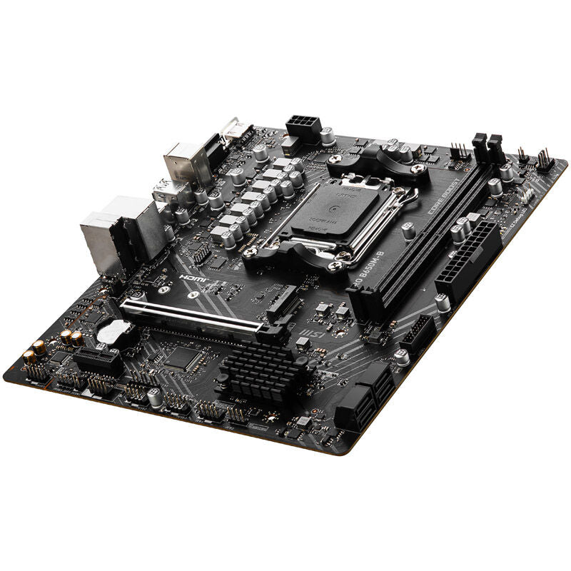 Nærbilde av MSI Pro B650M-B hovedkort RAM slots