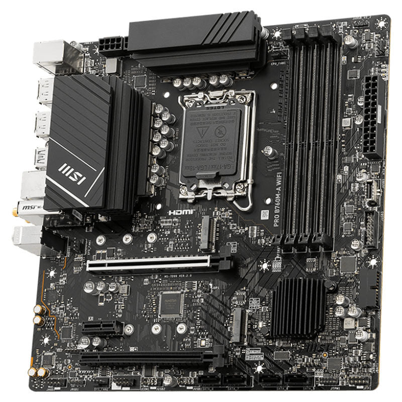 Nærbilde av MSI Pro B760M-A WiFi hovedkort Micro-ATX DDR5 LGA 1700 med tilkoblinger