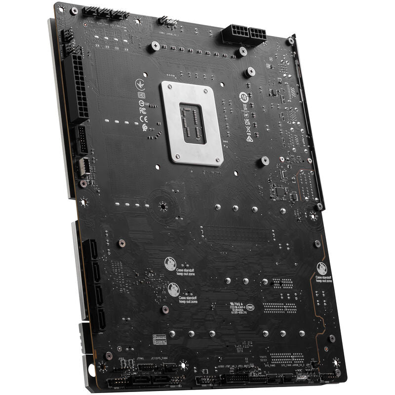 Baksiden av MSI Z790 Project Zero hovedkort med USB-C-port
