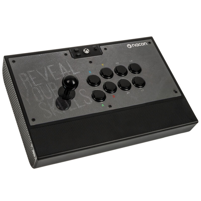 Nærbilde av joystick på NACON Daija Arcade Stick kontroller Xbox/PC SANWA