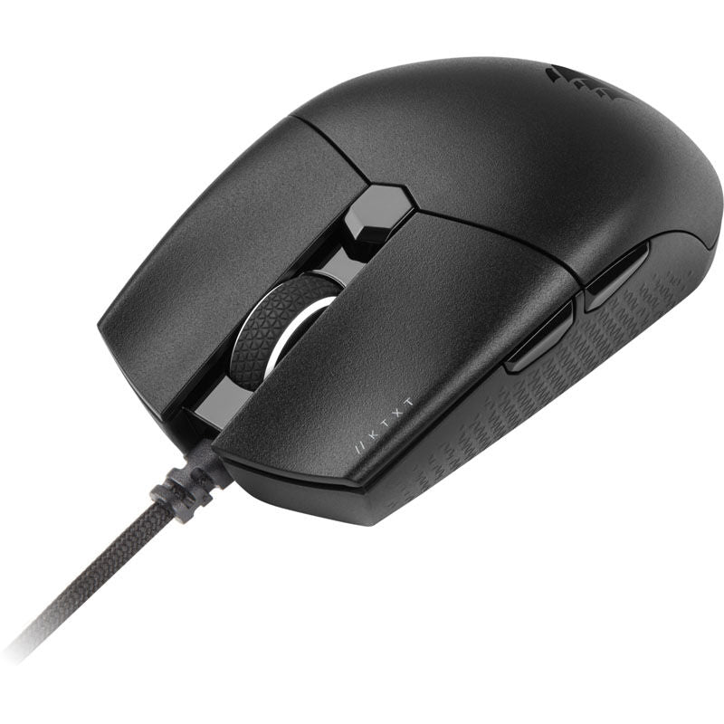 Nærbilde av Corsair Katar PRO XT kablet gamingmus knapp